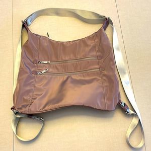 Sondra Roberts travel bag